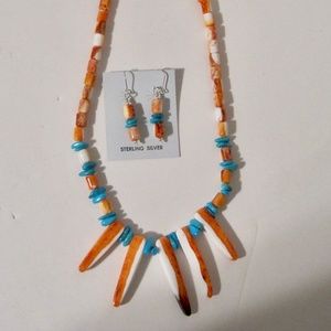 SPINEY OYSTER SHELL TURQUOISE JET CORAL NECKLACE